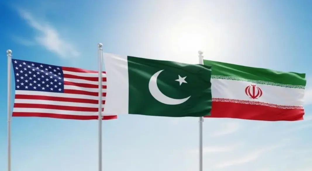 যুক্তরাষ্ট্র, পাকিস্তান ও ইরানের পতাকা