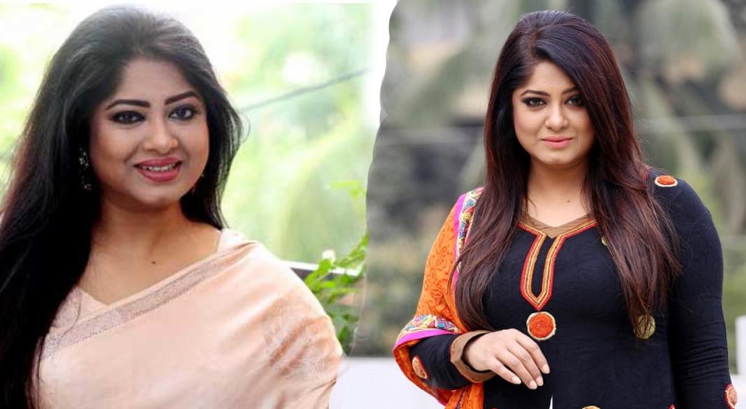 চিত্রনায়িকা মৌসুমী। ছবি : সংগৃহীত