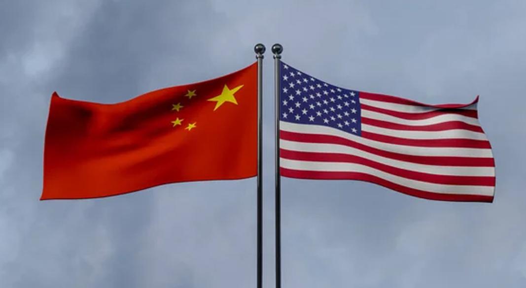 চীন ও যুক্তরাষ্ট্রের পতাকা। ছবি : সংগৃহীত