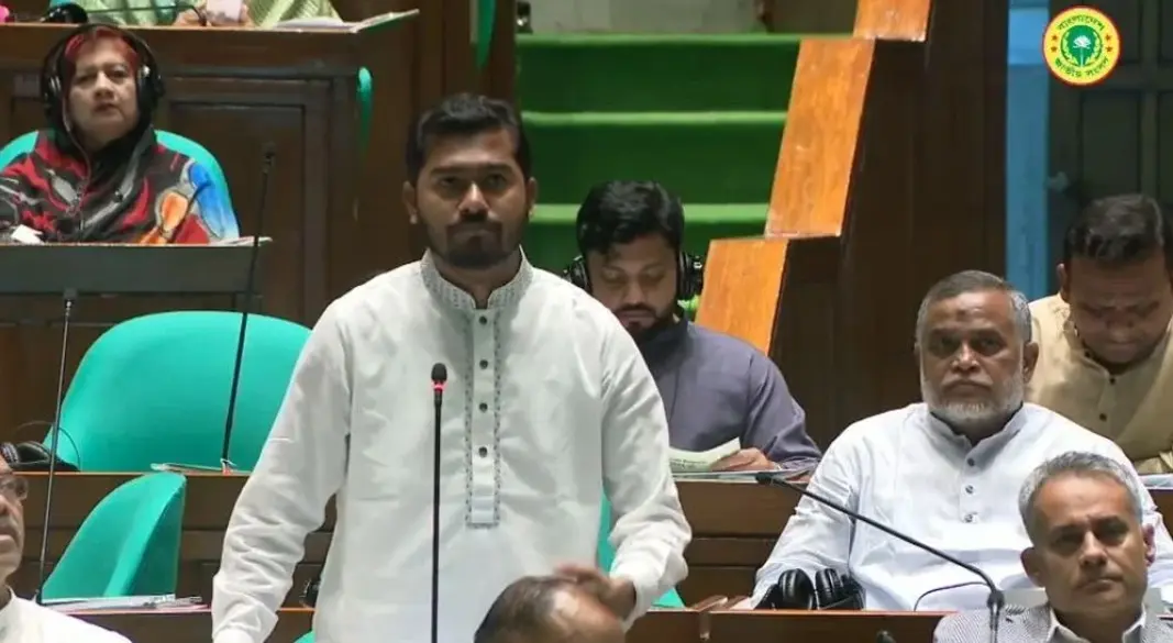 প্রবাসী কল্যাণ ও বৈদেশিক কর্মসংস্থান প্রতিমন্ত্রী মো. নুরুল হক। ছবি: সংগৃহীত