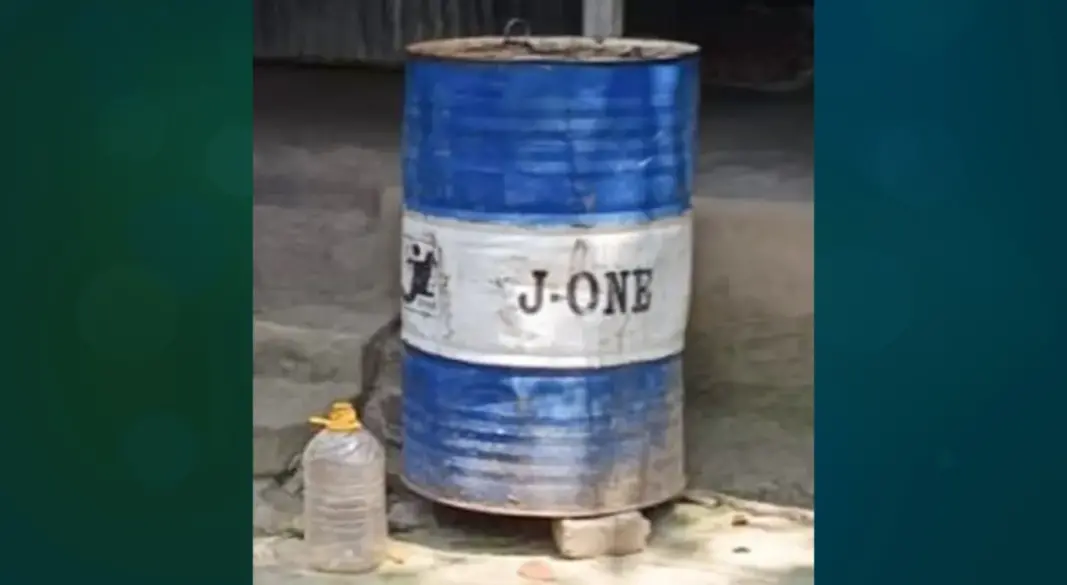 জব্দকৃত ডিজেল। ছবি: সংগৃহীত