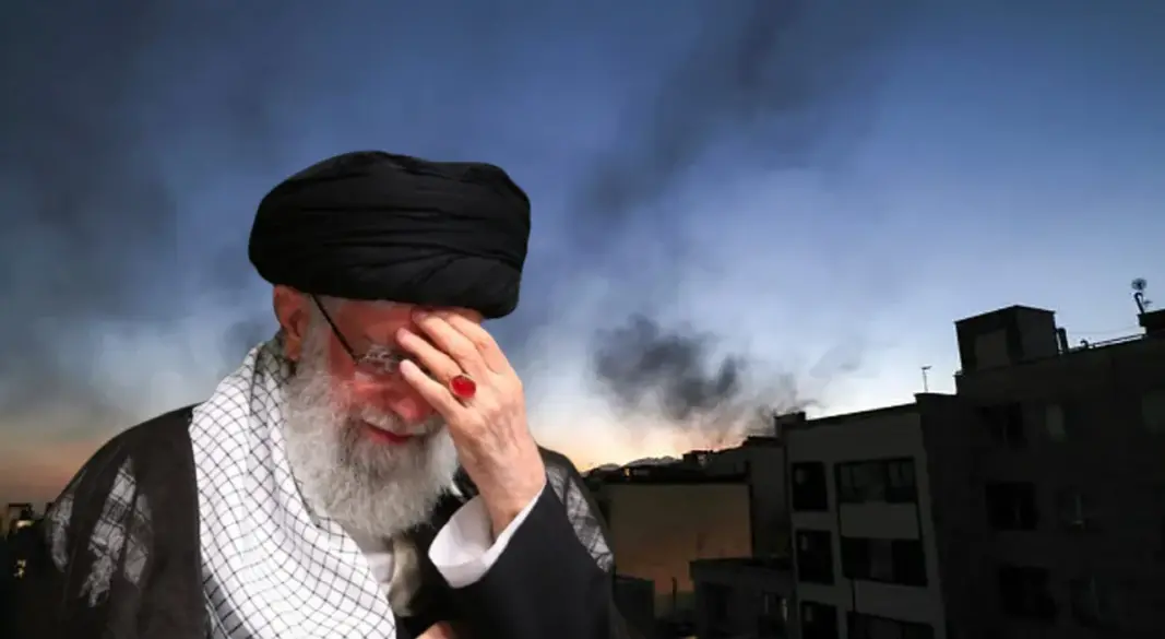 আয়াতুল্লাহ আলি খামেনি। ছবি : সংগৃহীত