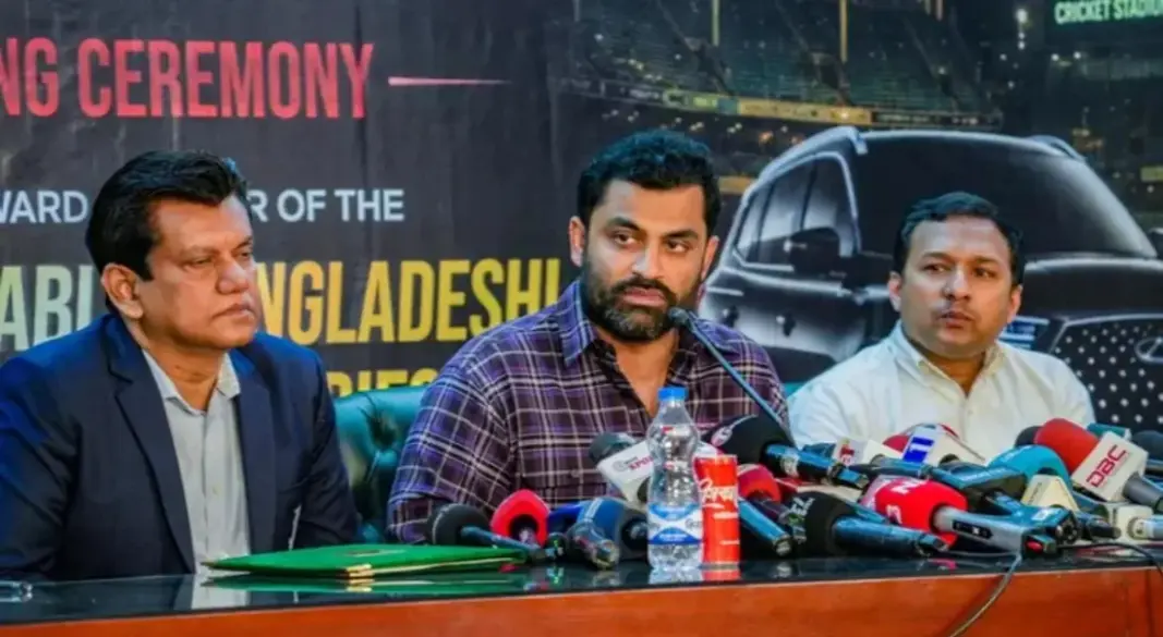 গাড়ির ব্র্যান্ড চেরির সঙ্গে চুক্তি স্বাক্ষর করেছে বিসিবি। ছবি: সংগৃহীত
