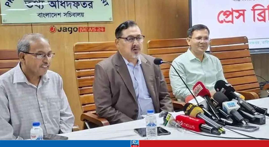 মন্ত্রিসভার বৈঠক শেষে সাংবাদিকদের বৈঠকে মন্ত্রিপরিষদ সচিব নাসিমুল গণি। ছবি: সংগৃহীত