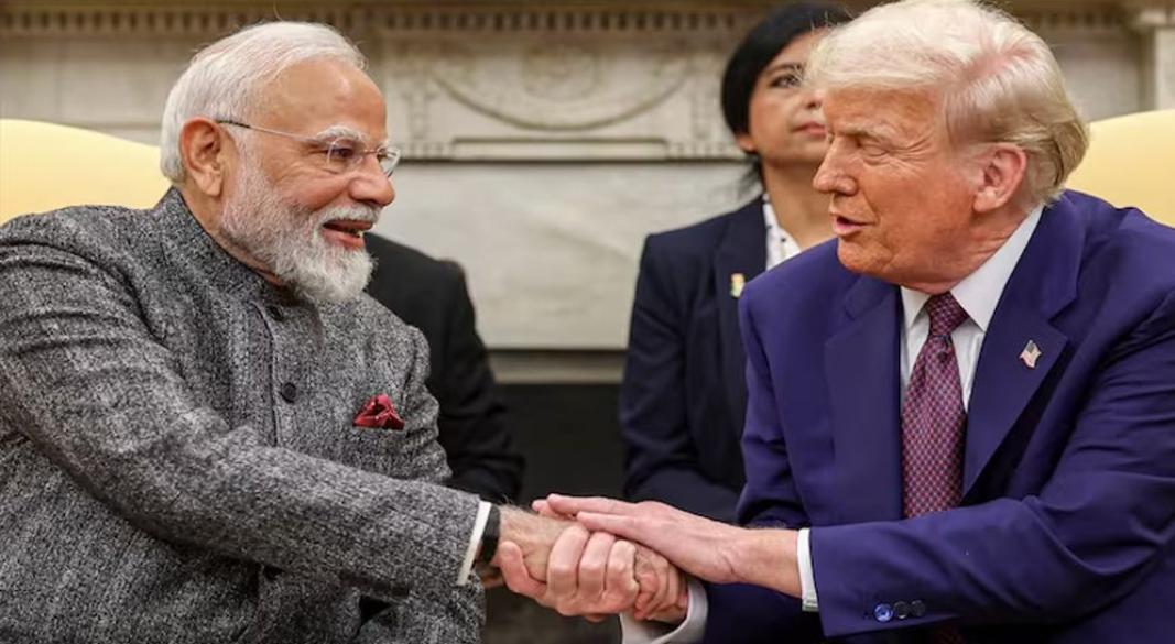 ভারতের প্রধানমন্ত্রী নরেন্দ্র মোদি ও মার্কিন প্রেসিডেন্ট ডোনাল্ড ট্রাম্প। ছবি: সংগৃহীত