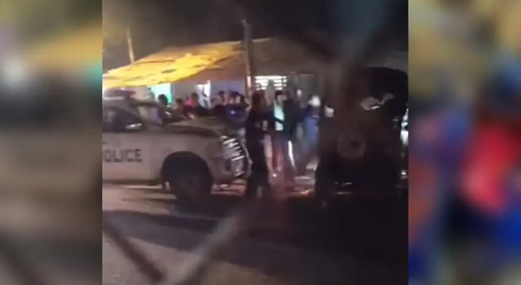 কক্সবাজারে দুর্ঘটনার কবলে ওজিলের গাড়িবহর । ছবি : সংগৃহীত