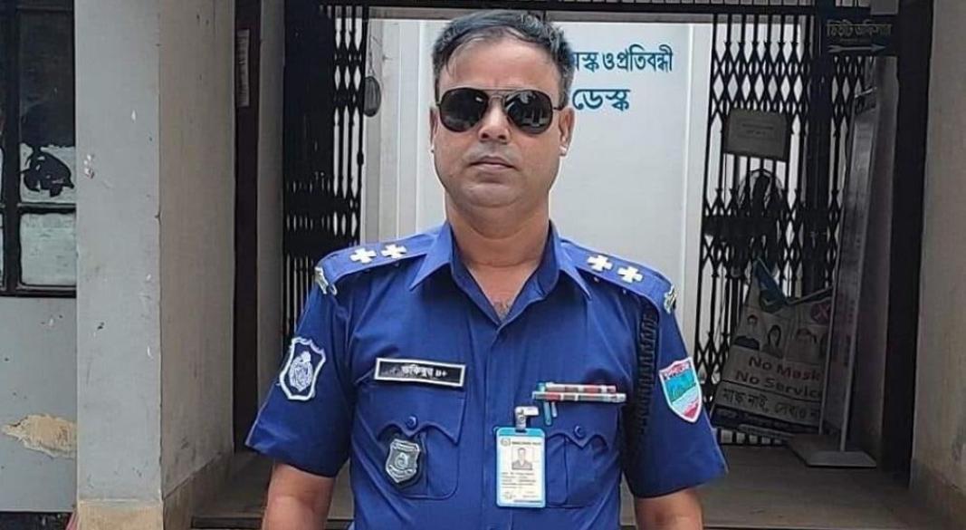 অভিযুক্ত কালীগঞ্জ থানার উপ-পরিদর্শক তকিবুর রহমান। ছবি: সংগৃহীত