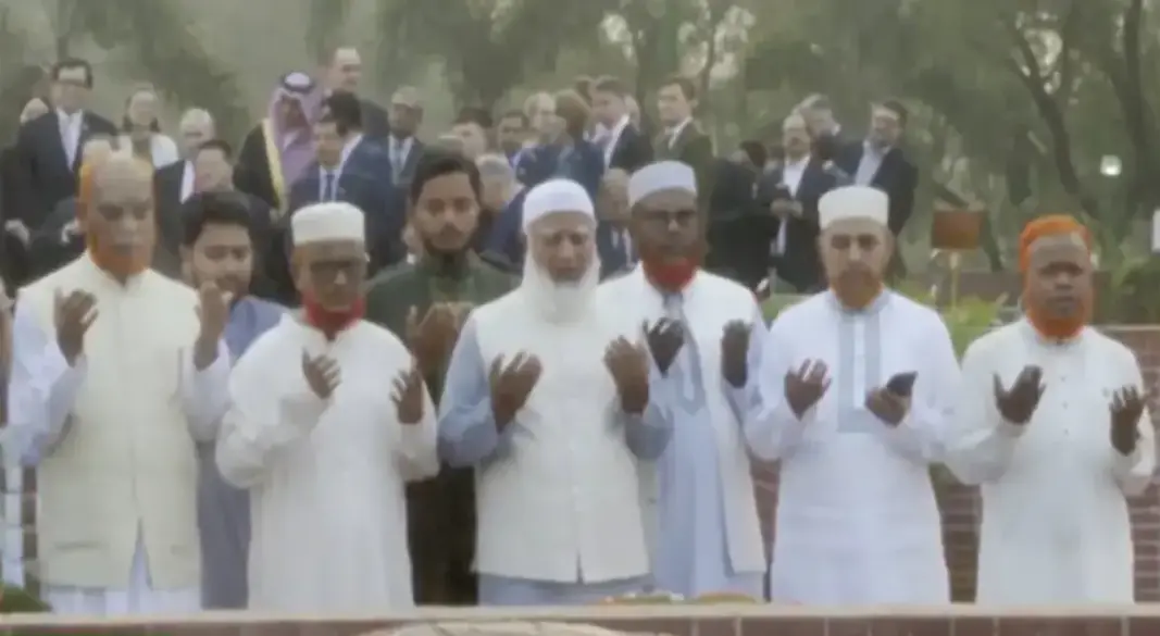 জাতীয় স্মৃতিসৌধে বিরোধীদলীয় নেতার শ্রদ্ধা নিবেদন। ছবি : সংগৃহীত