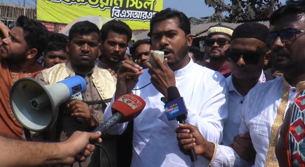 শ্রম ও কর্মসংস্থান এবং প্রবাসী কল্যাণ ও বৈদেশিক কর্মসংস্থান মন্ত্রণালয়ের প্রতিমন্ত্রী নুরুল হক নুর।